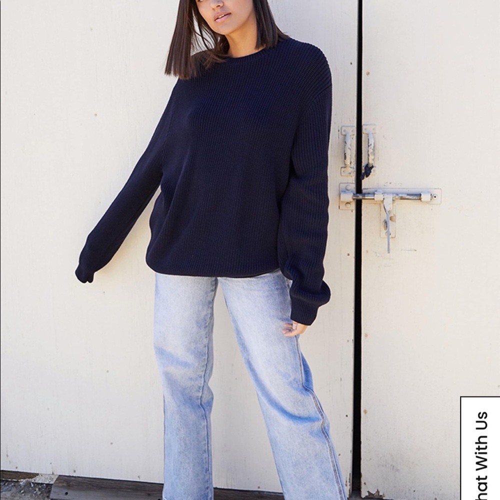 Brandy Melville Brianna Sweater-NAVY